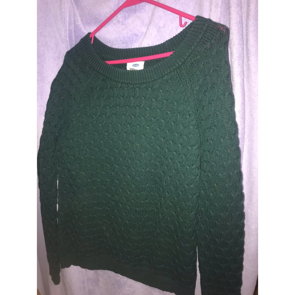 OLD NAVY SWEATER